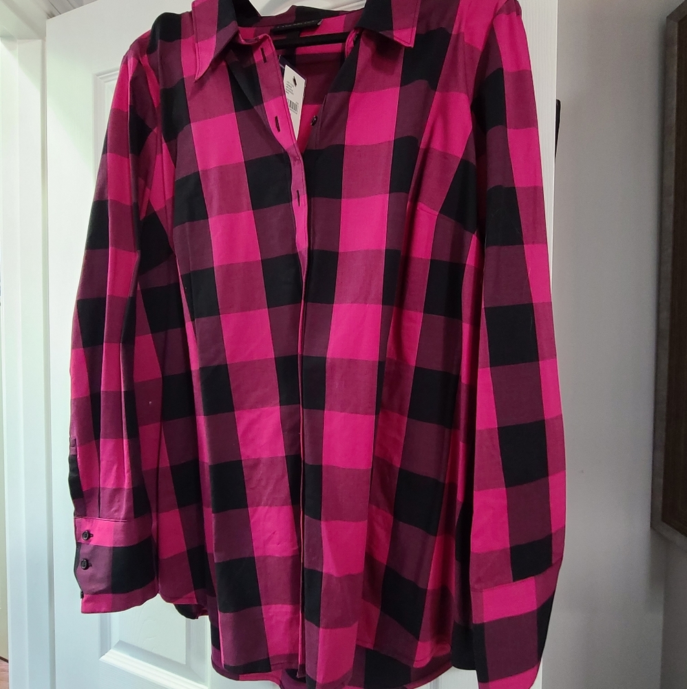 Magenta and Black top